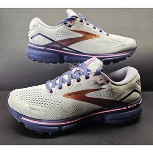 Brooks Women 8.5 Comfy footwear